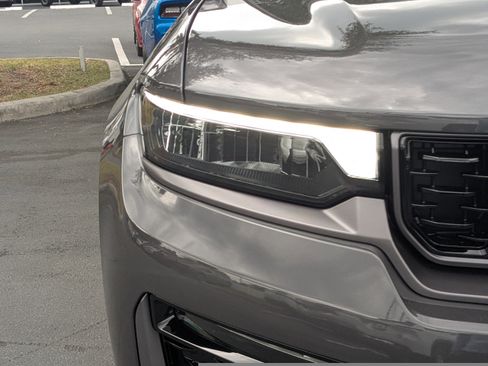 New 2026 Jeep Grand Cherokee L Summit AWD/4WD image 9