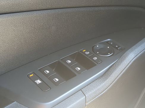 New 2026 Kia Sportage LX w/ LX Convenience Package image 18