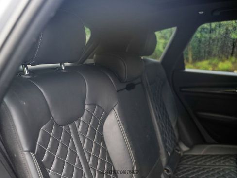 Used 2018 Audi SQ5 Prestige AWD/4WD image 42