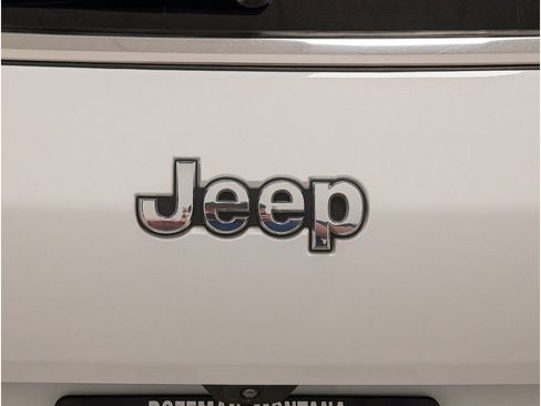 Used 2022 Jeep Grand Cherokee L Limited w/ Trailer Tow Group (B) AWD/4WD image 5