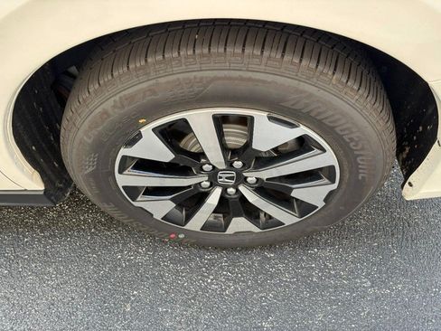 Used 2026 Honda Odyssey EX-L image 9
