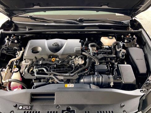 Used 2025 Toyota Camry LE FWD image 28