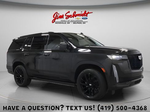 Used 2022 Cadillac Escalade Sport Platinum w/ LPO, ONYX Package image 1