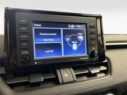 Used 2022 Toyota RAV4 LE image 21