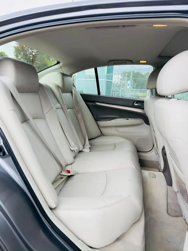 Used 2013 INFINITI G37 Journey w/ Premium Pkg RWD image 12