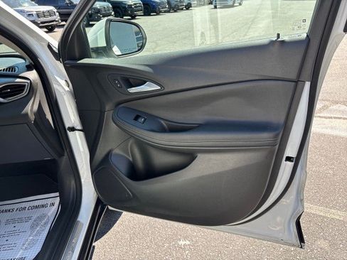 Used 2021 Buick Encore GX Preferred FWD image 42