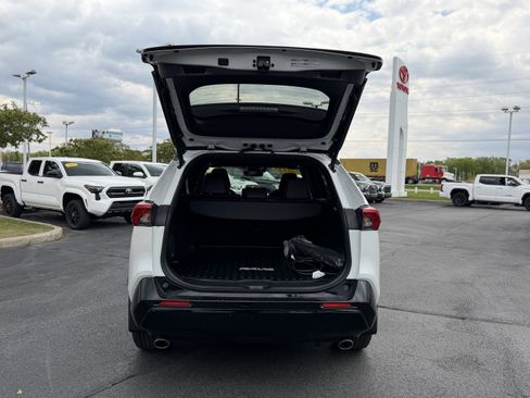 Used 2024 Toyota RAV4 XSE w/ Weather Package AWD/4WD image 8