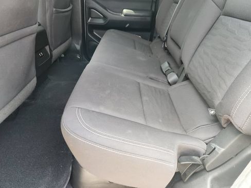 Used 2022 Nissan Frontier SV w/ Technology Package RWD image 29