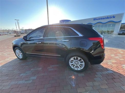 Used 2019 Cadillac XT5 Base image 13