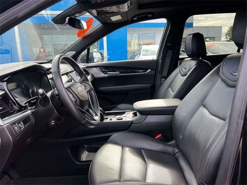 Used 2024 Cadillac XT6 Premium Luxury w/ LPO, Floor Liner Package image 16