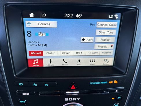 Used 2018 Ford Explorer Platinum image 20