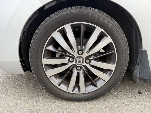 Used 2015 Honda Fit EX image 27