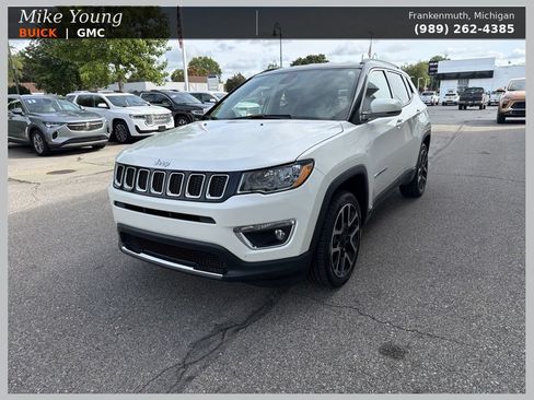 Used 2019 Jeep Compass Limited w/ Safety & Security Group AWD/4WD image 1