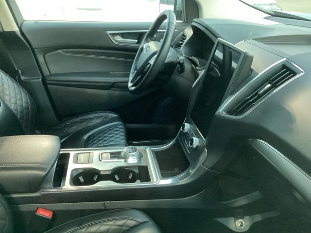 Used 2024 Ford Edge Titanium AWD/4WD image 18
