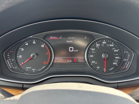 Used 2023 Audi Q5 2.0T Premium w/ Convenience Package AWD/4WD image 23