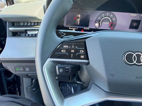 New 2026 Audi Q3 quattro 2.0T AWD/4WD image 21