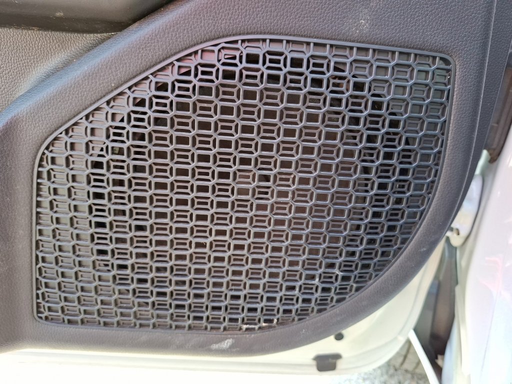 Used 2024 Toyota Tacoma SR RWD image 13