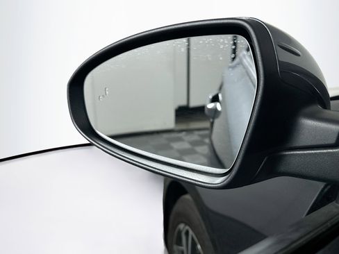 Used 2024 Kia Forte LXS w/ LXS Technology Package image 16