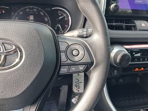 Used 2025 Toyota RAV4 LE FWD image 18