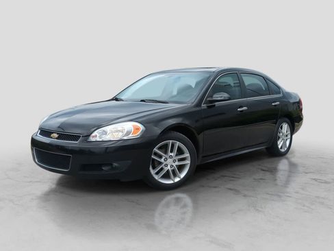 Used 2012 Chevrolet Impala LTZ FWD image 1