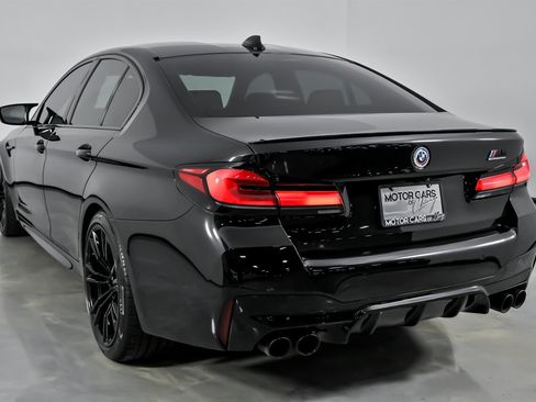 Used 2023 BMW M5 w/ Competition Package image 10