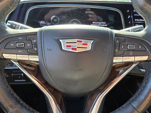 Used 2022 Cadillac Escalade Sport Platinum image 39