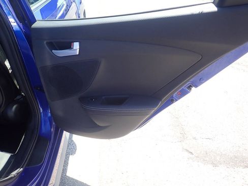 Used 2013 Hyundai Veloster Turbo FWD image 24