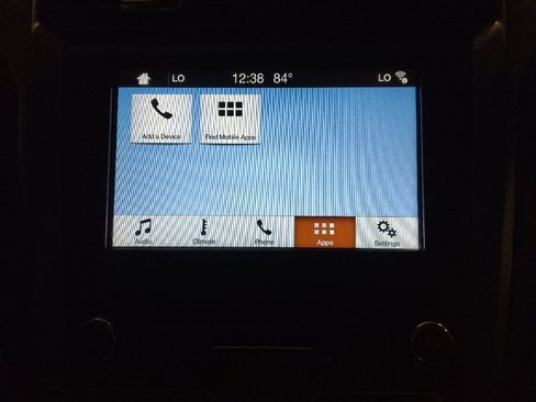 Used 2017 Ford Fusion SE w/ Equipment Group 201A FWD image 25