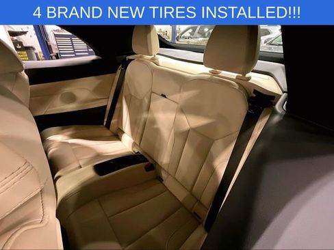 Used 2023 BMW 430i xDrive Convertible w/ Premium Package image 26