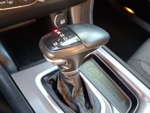 Used 2022 Dodge Charger SXT image 15