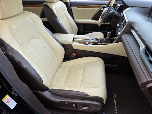 Used 2019 Lexus RX 350 FWD w/ Navigation Package image 26