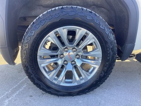 Used 2021 GMC Sierra 1500 Denali w/ Driver Alert Package II image 9