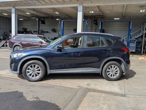 Used 2016 MAZDA CX-5 Sport FWD image 2
