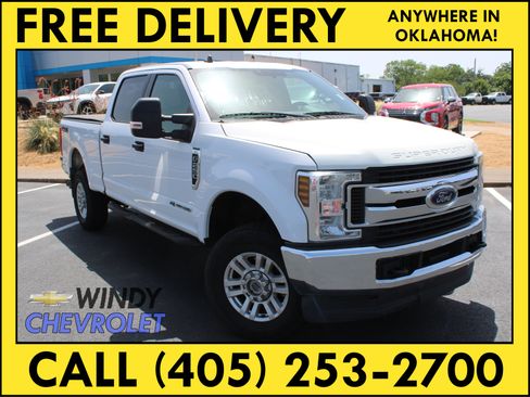 Used 2019 Ford F250 XLT w/ Snow Plow Prep Package AWD/4WD image 1
