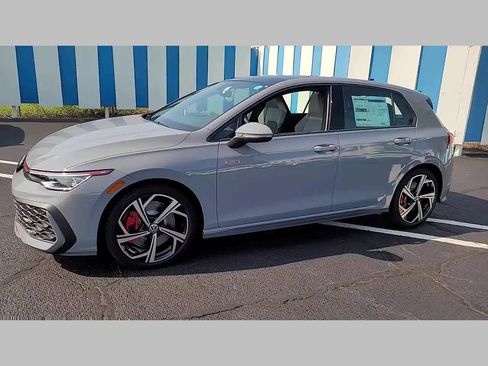 New 2025 Volkswagen GTI SE image 11