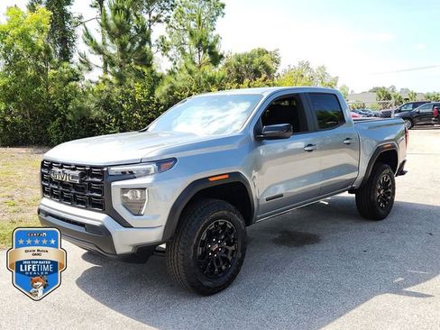 New 2026 GMC Canyon Elevation w/ LPO, Black Badging Package RWD image 2