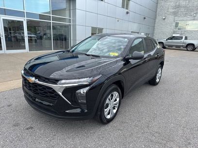 Certified 2025 Chevrolet Trax LS