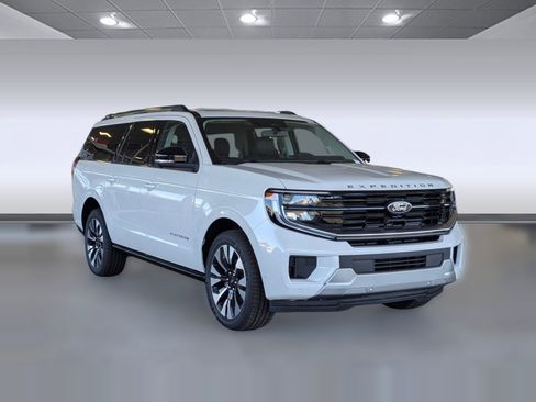 New 2025 Ford Expedition Max Platinum w/ Platinum Ultimate Package image 6
