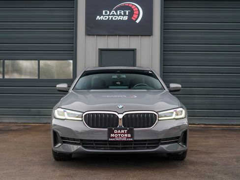 Used 2021 BMW 530i w/ Convenience Package image 2