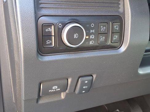 Certified 2025 Ford F350 Lariat w/ Lariat Ultimate Package image 21