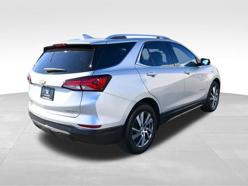 Used 2022 Chevrolet Equinox Premier FWD image 14