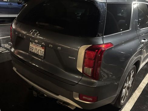 Used 2020 Hyundai Palisade SEL image 3