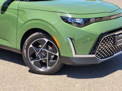 Used 2023 Kia Soul EX FWD image 6