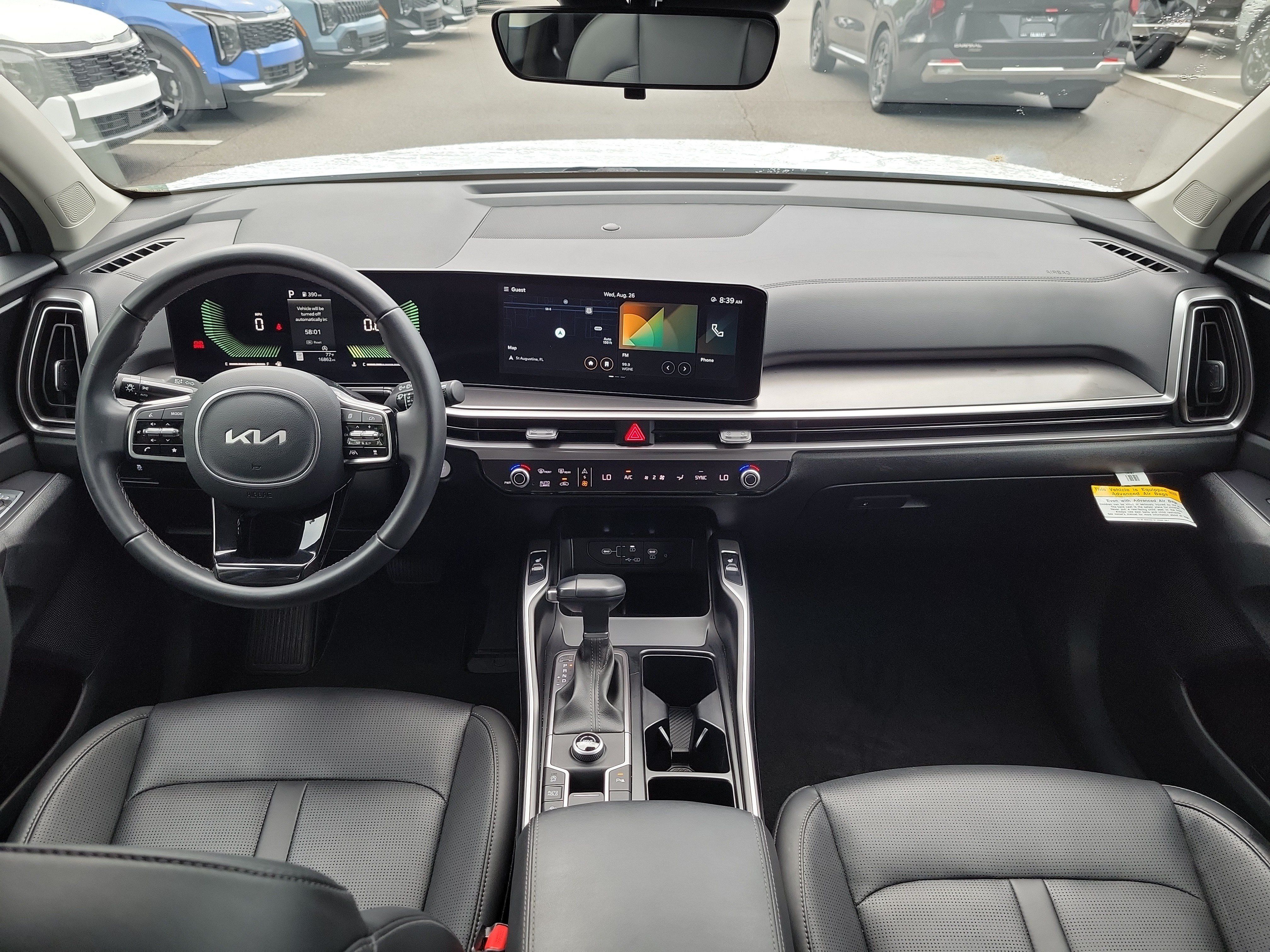 Certified 2025 Kia Sorento S w/ Panoramic Sunroof Package FWD image 15