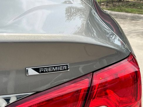 Used 2019 Chevrolet Impala Premier FWD image 6