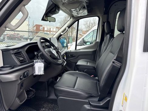 New 2026 Ford Transit 250 148 Medium Roof Extended AWD w/ Load Area Protection Package image 9