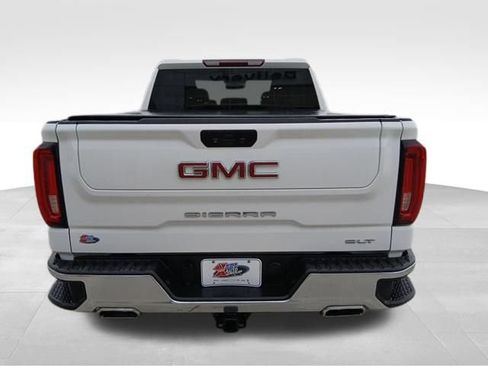Certified 2020 GMC Sierra 1500 SLT w/ X31 Off-Road Package AWD/4WD image 4