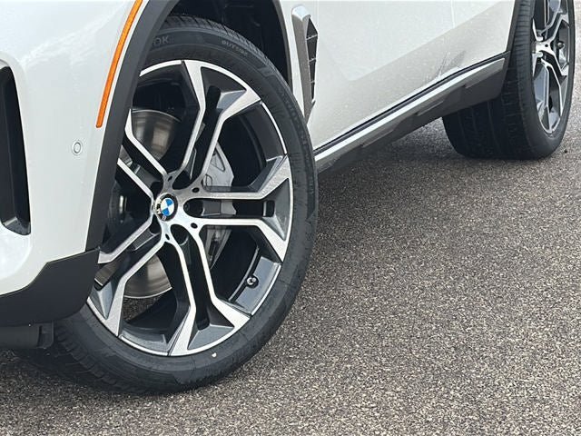 New 2026 BMW X5 xDrive50e AWD/4WD image 34