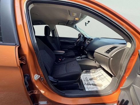 Used 2020 Mitsubishi Outlander Sport ES FWD image 27