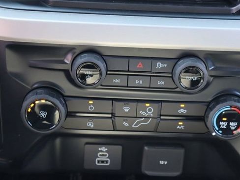 New 2026 Ford F350 XLT w/ FX4 Off-Road Package AWD/4WD image 31